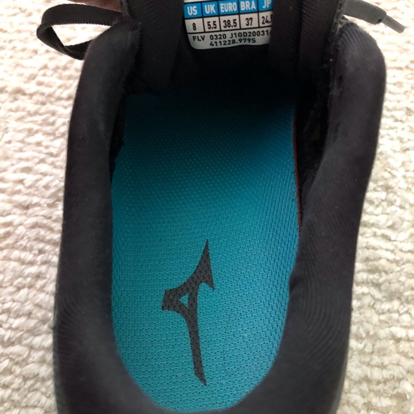 Mizuno Wave Rider 24 W8 - Picture 4 of 6